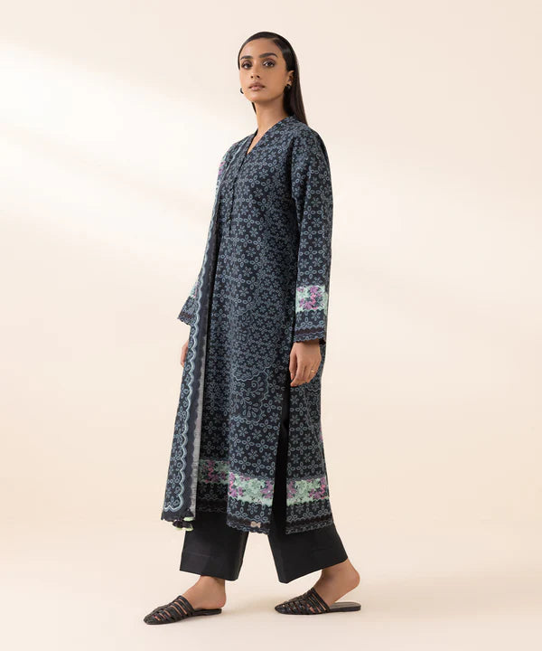 3 Piece - Printed Light Khaddar Suit